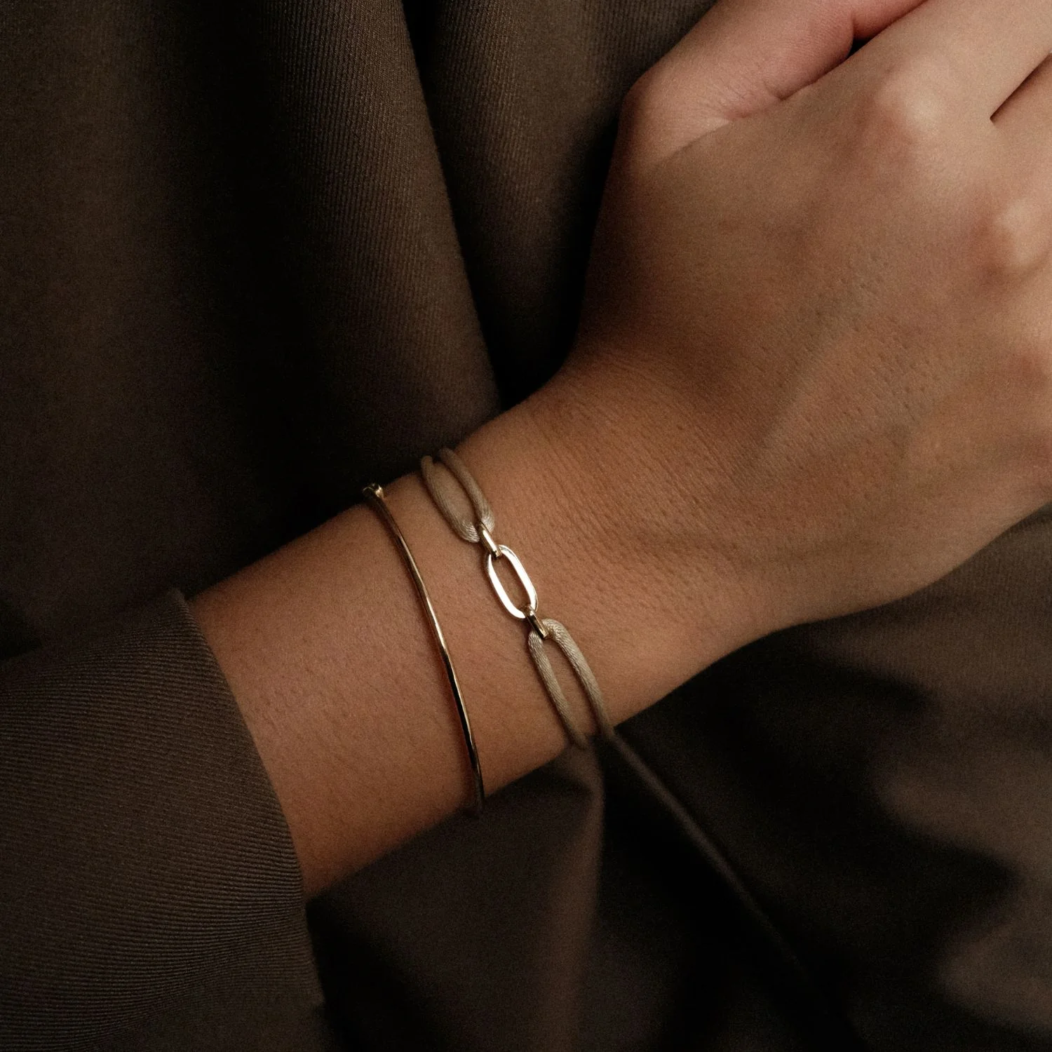 Golden Link Satin Bracelet - Image 2