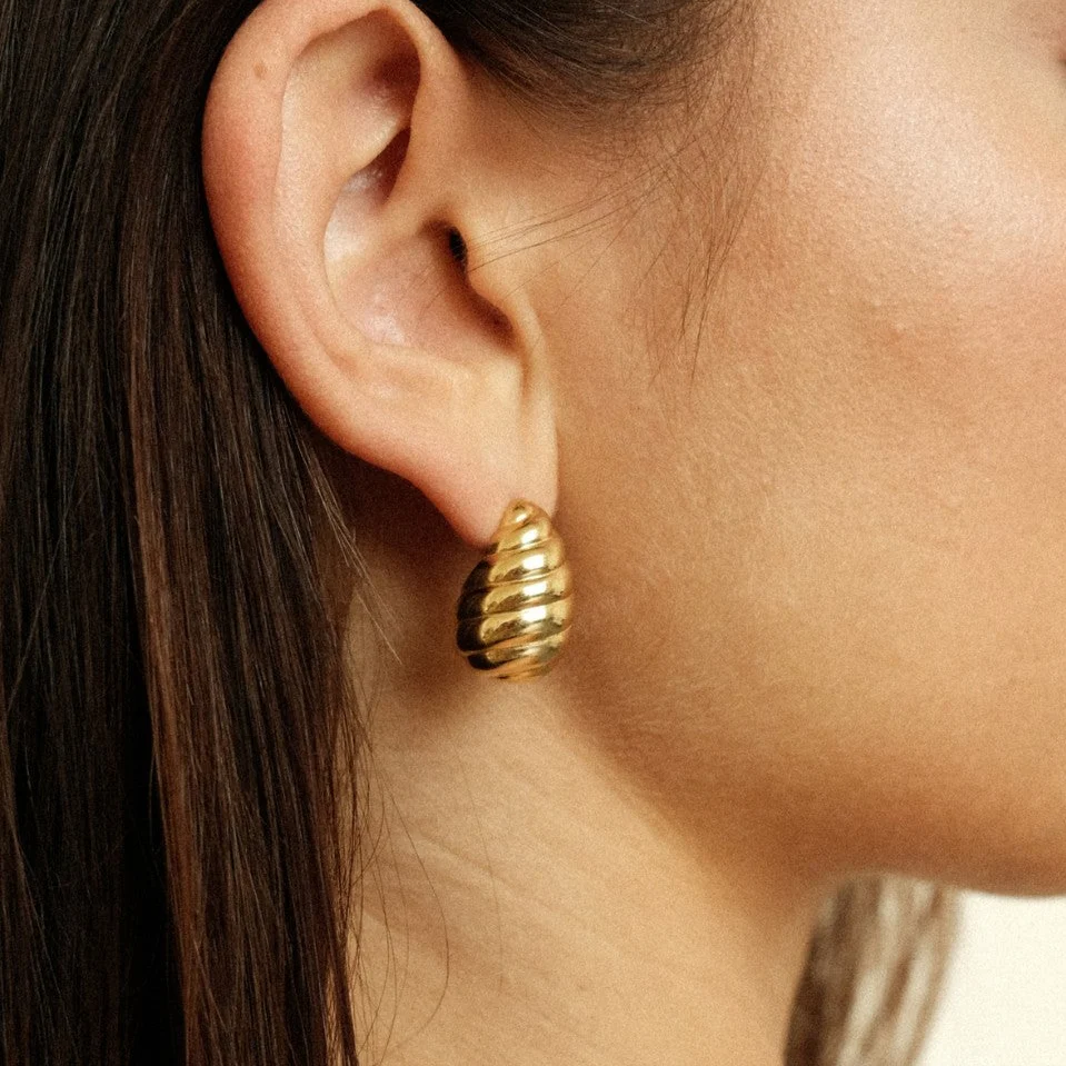 Shell Earrings - Image 4