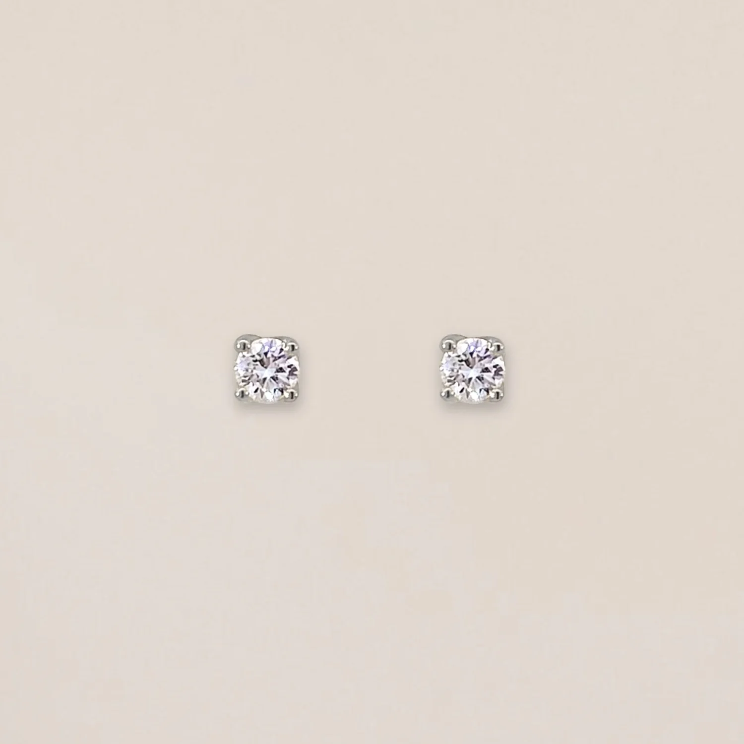 Signature Diamond Studs White Gold