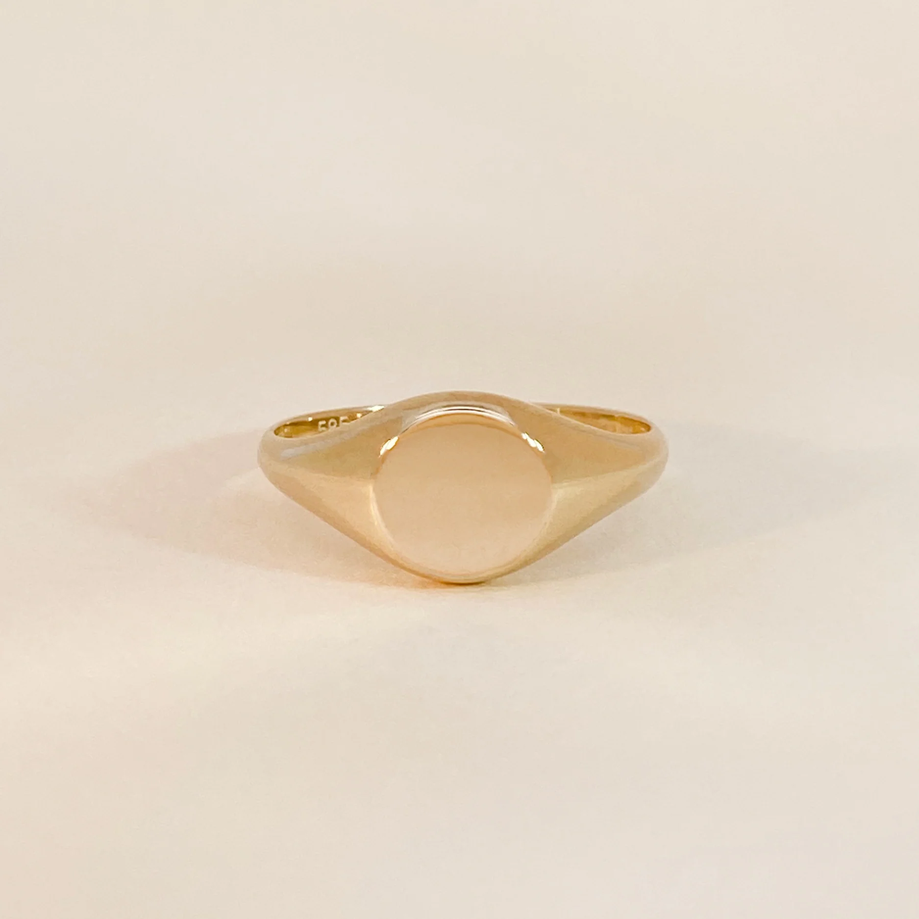 Signet Ring
