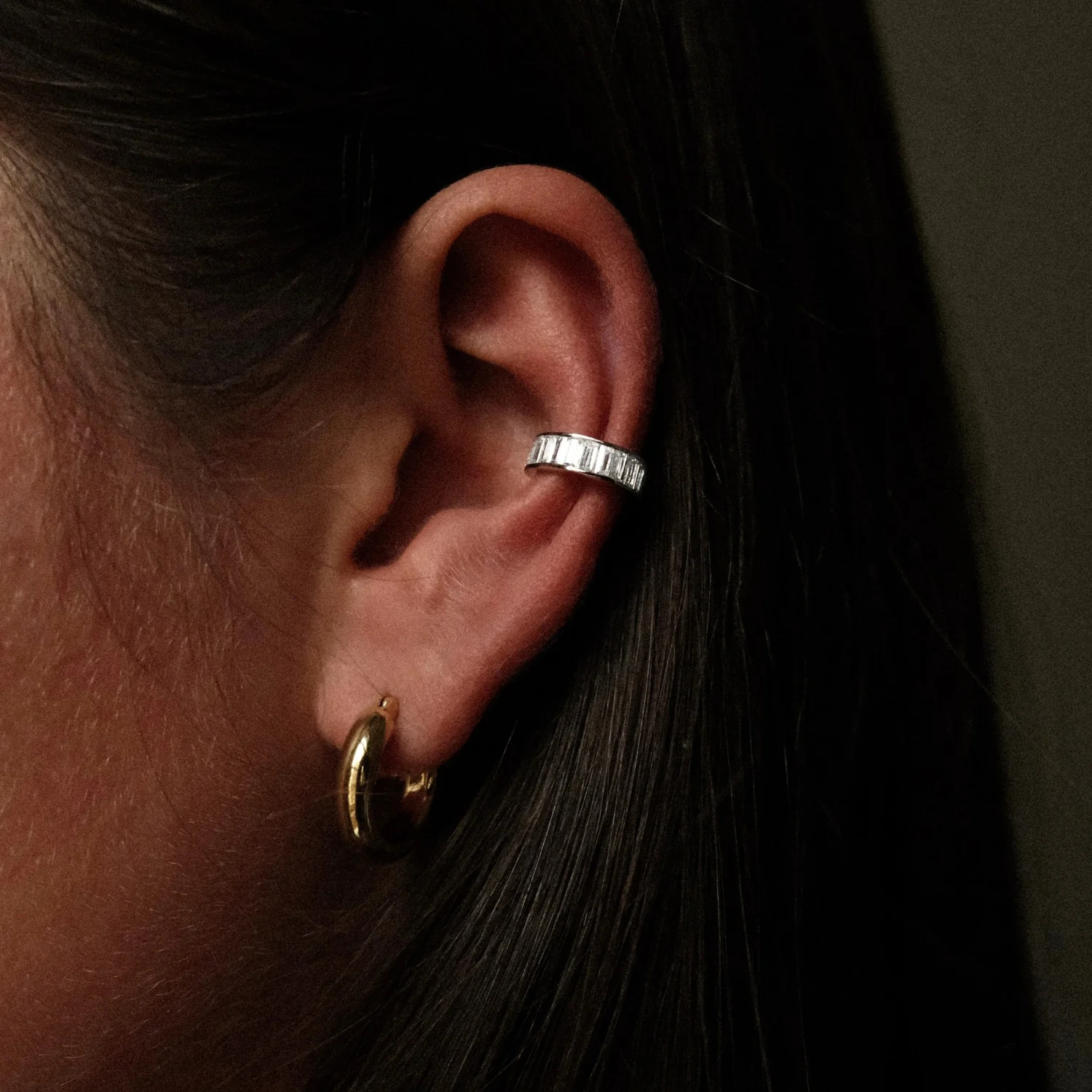 Silver Baguette Bezel Ear Cuff - Image 2