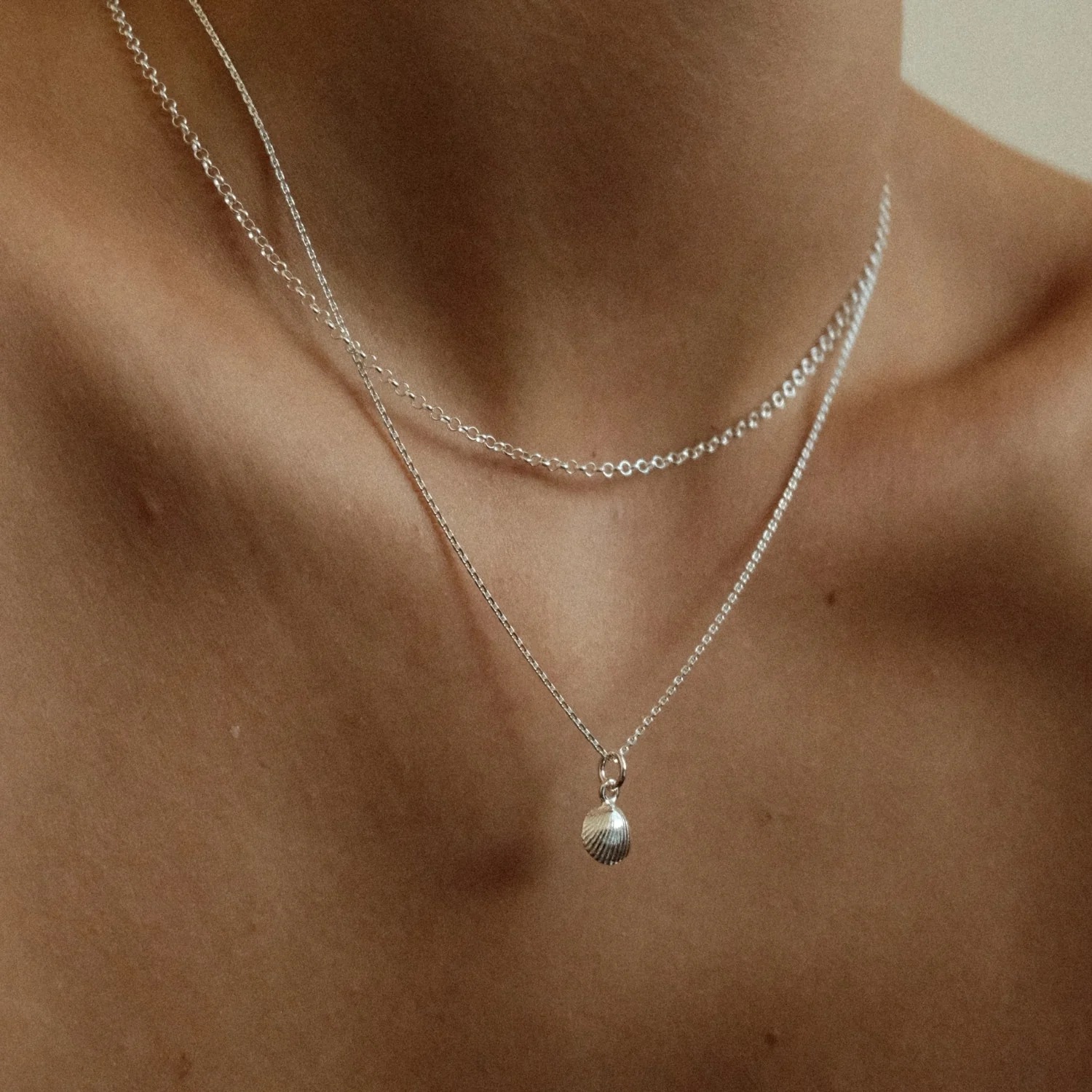 Silver Shell Necklace - Image 4