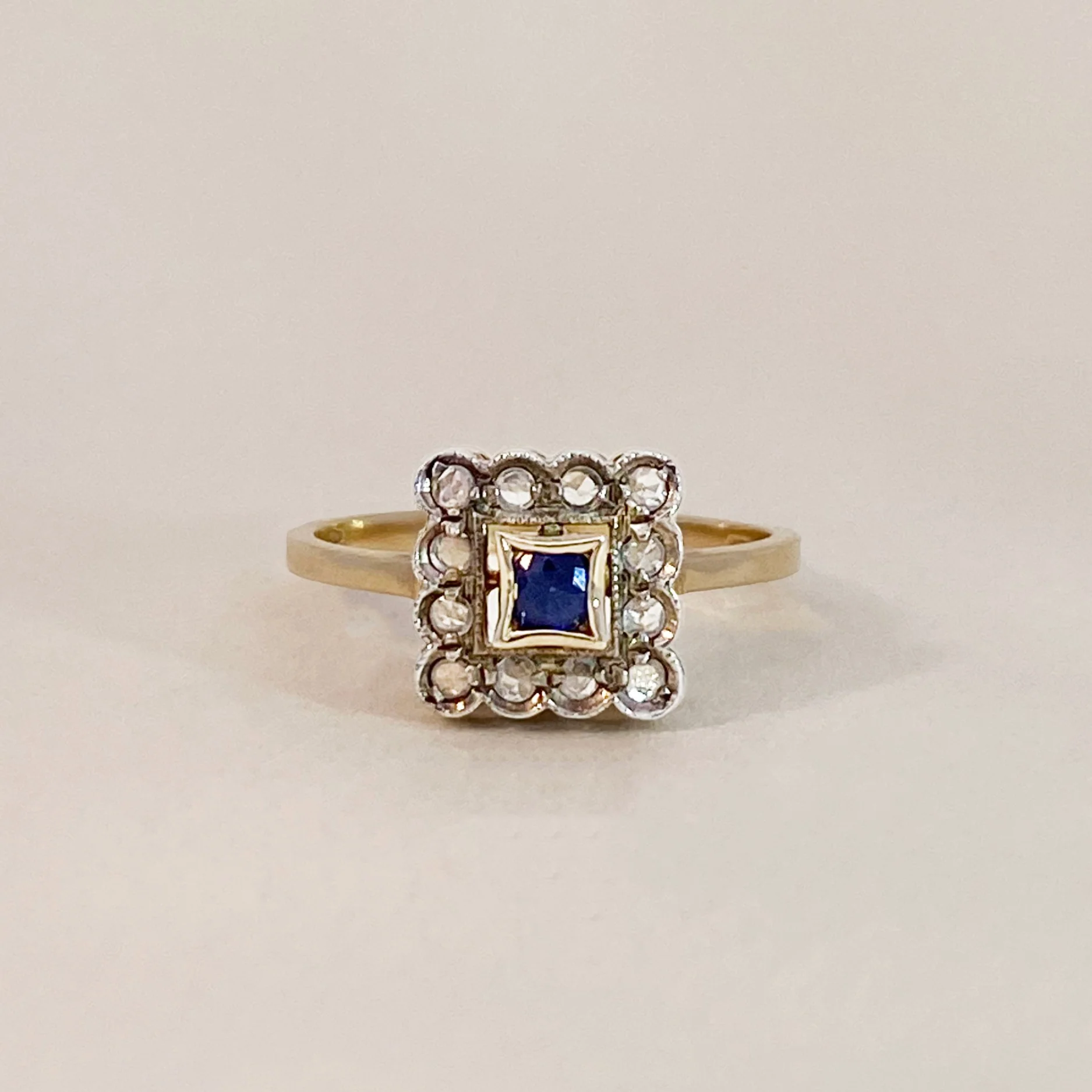 Squared Lady Di Ring