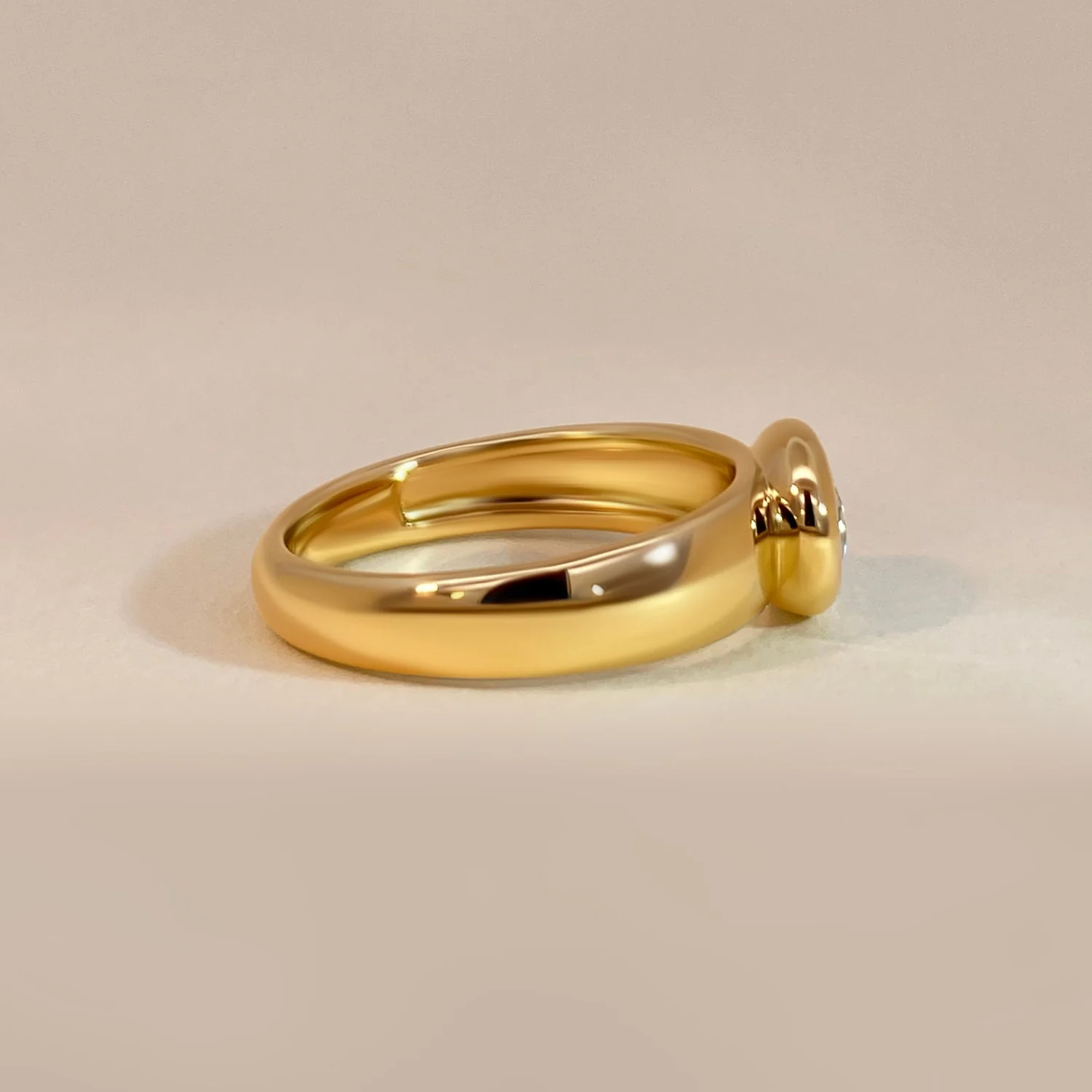 Topaz Bezel Ring - Image 3