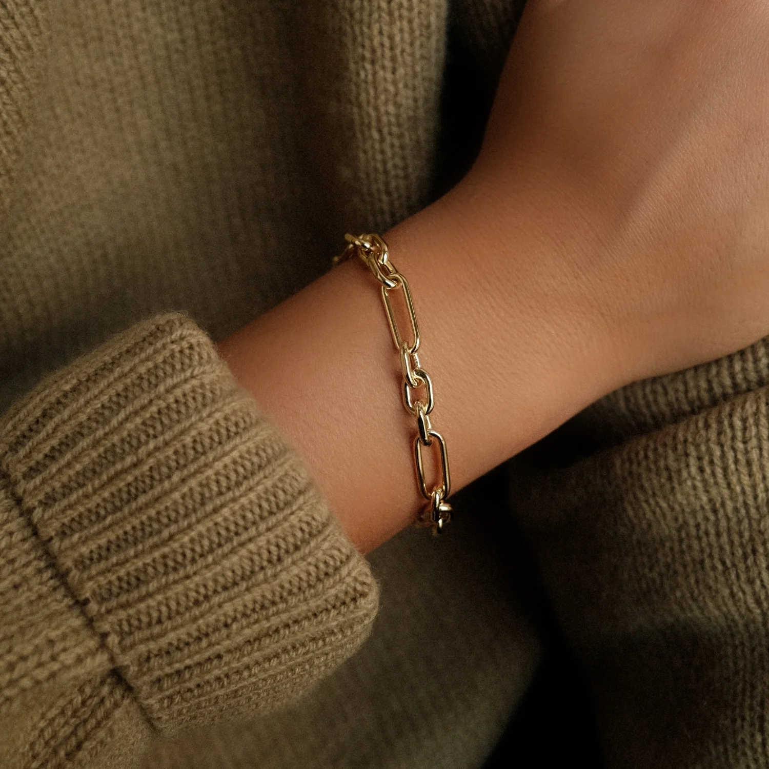 Unique Statement Bracelet - Image 2