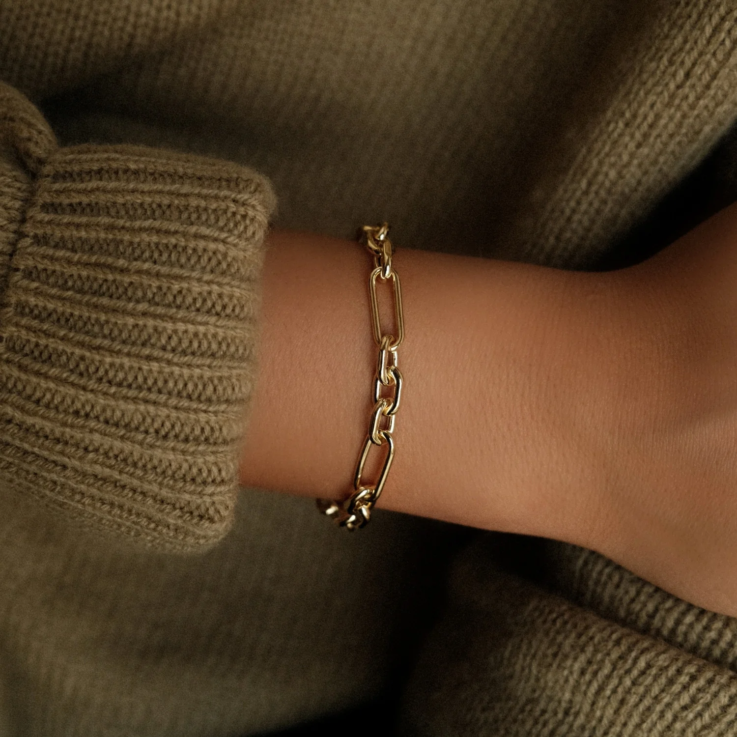 Unique Statement Bracelet - Image 3