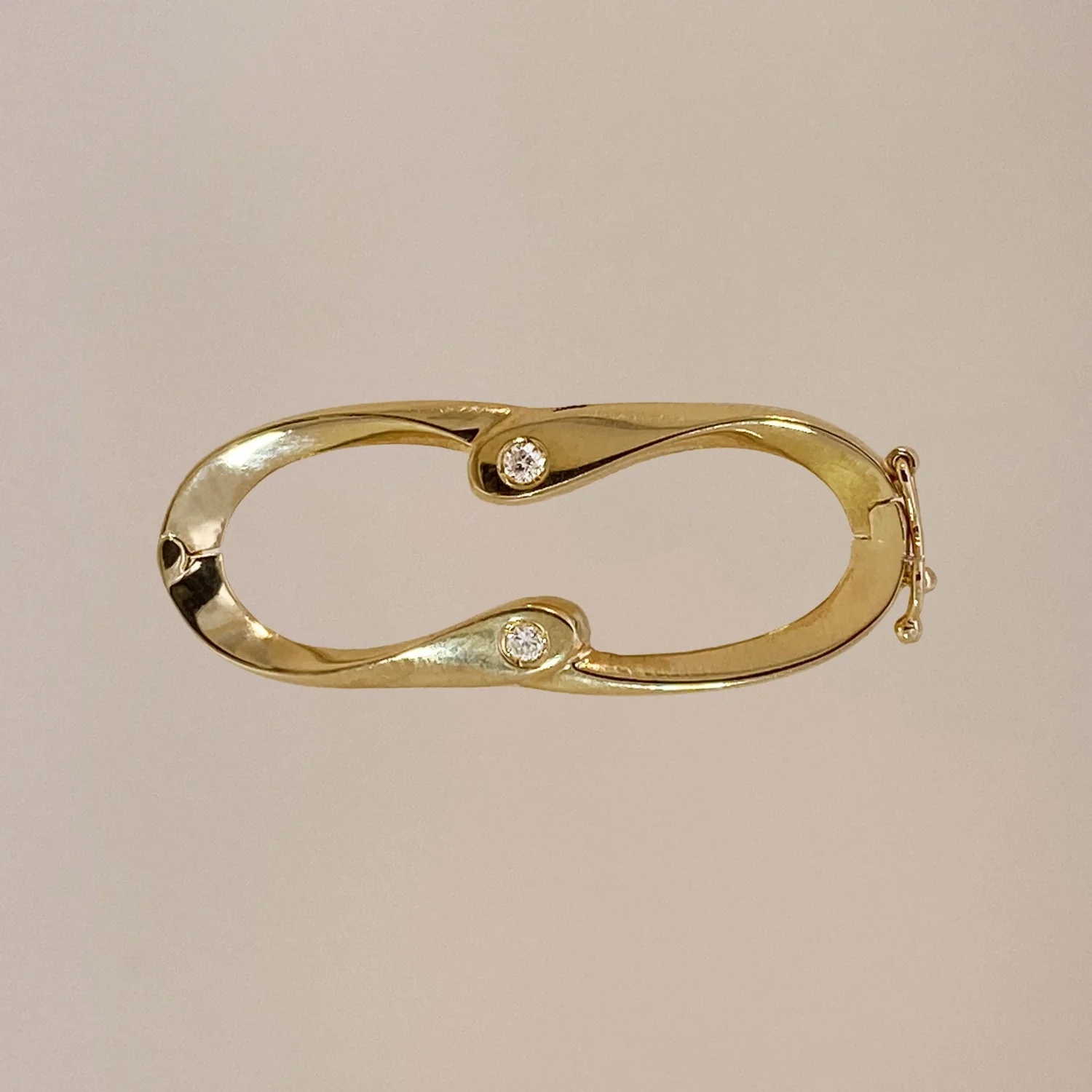 Vintage Diamond Connector