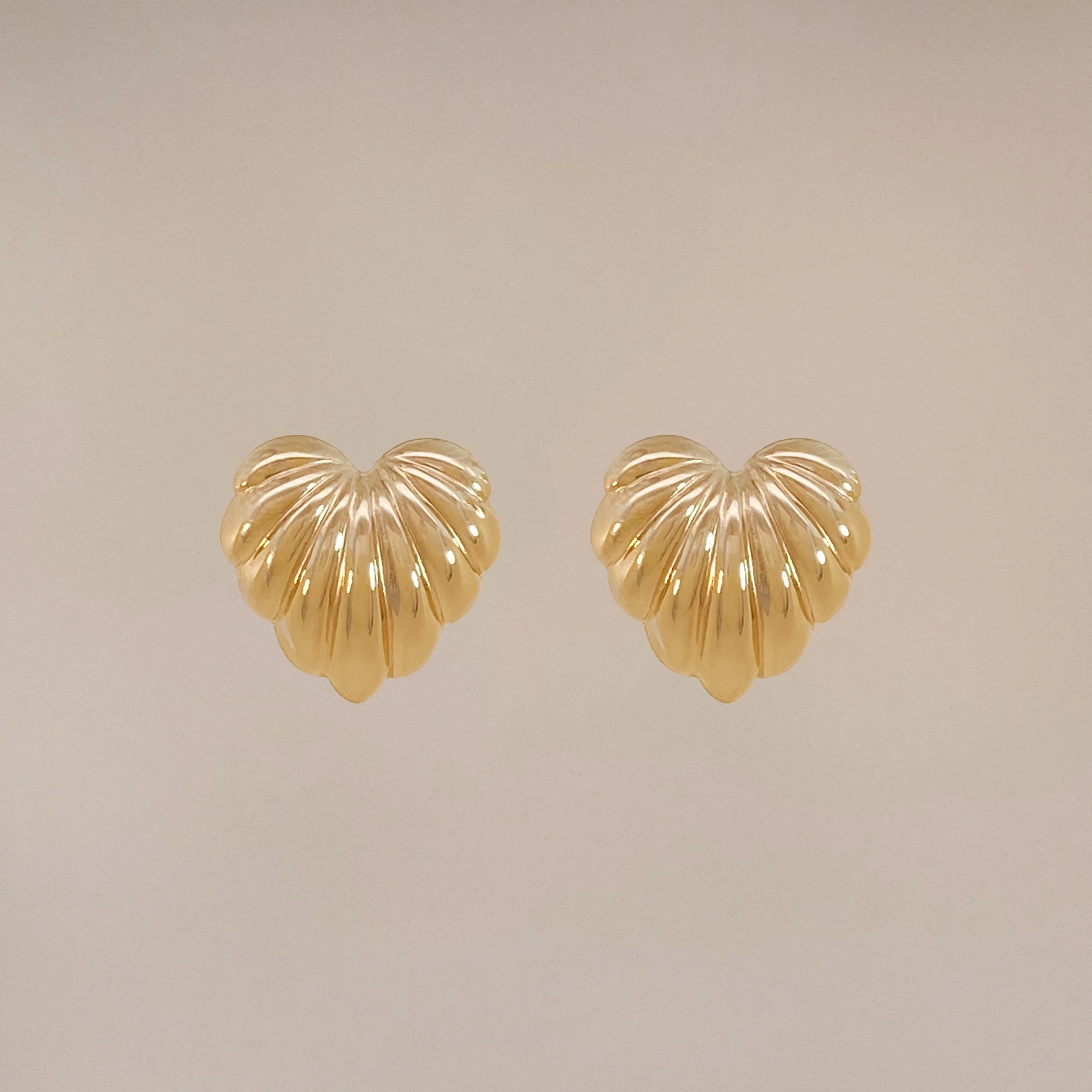 Wavy Heart Earrings - Image 3